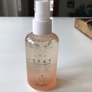 Maskcara setting spray with SPF